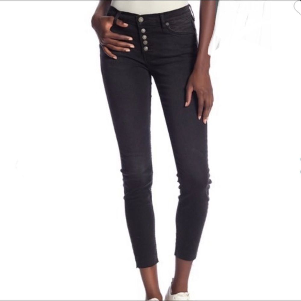 FREE People black button fly cropped skinny jeans‎